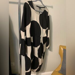 Black and white polka dot dress with pockets
